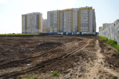 За что избранные жители поют дифирамбы Логинову?