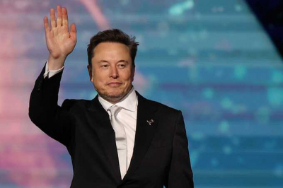 Илон Маск намеревается построить на Луне первый город менее чем за 10 лет