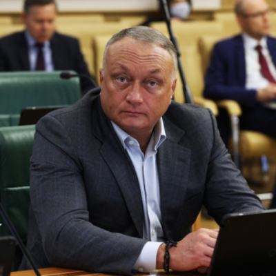 Уголовное дело экс-сенатора Дмитрия Савельева: Вопросы и противоречия